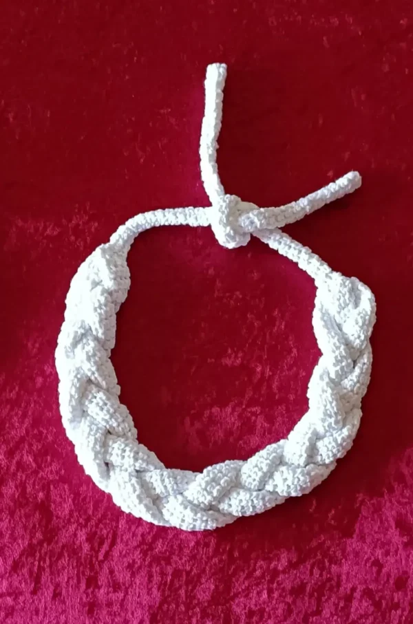 Collar trenzado ganchillo algodón Blanco de la marca de moda y complementos Tierra de Tartessos